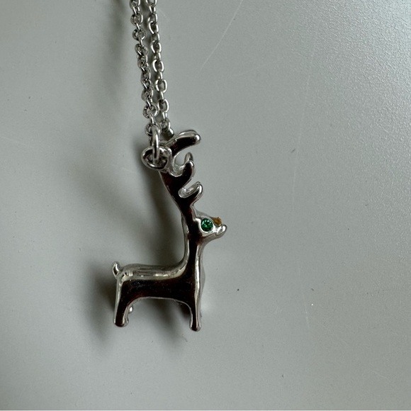Christmas reindeer silver necklace - Picture 2 of 5